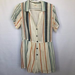 En Creme White Orange Blue Striped Romper SIZE M Medium. Please be sure to check